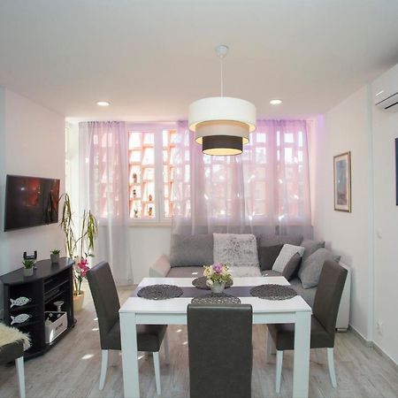 Apartment Aurora สปลิท ภายนอก รูปภาพ