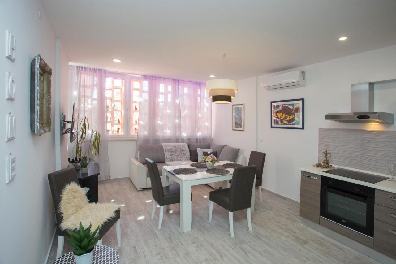 Apartment Aurora สปลิท ภายนอก รูปภาพ