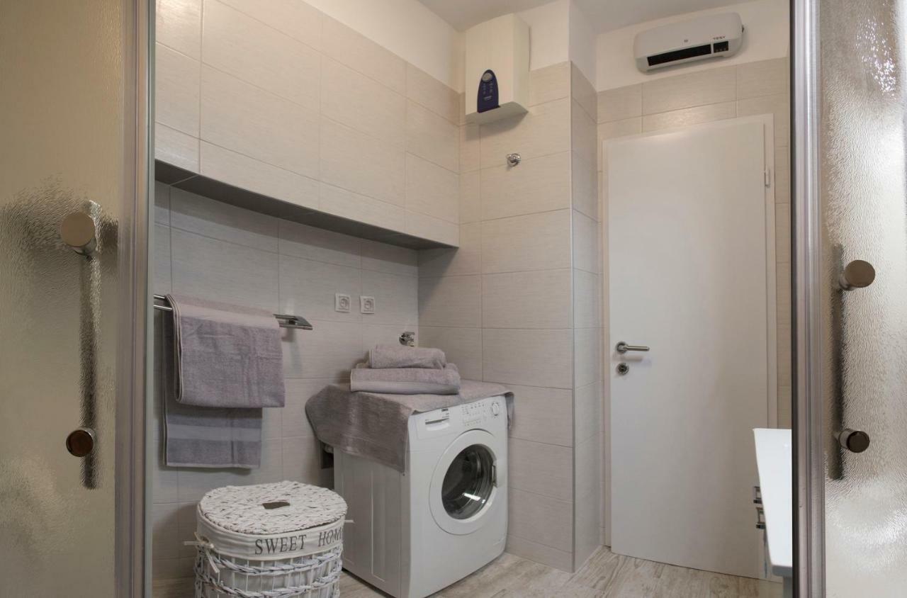 Apartment Aurora สปลิท ภายนอก รูปภาพ